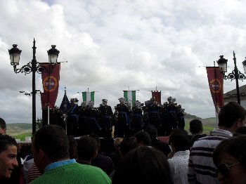 Izado Bandera 1
