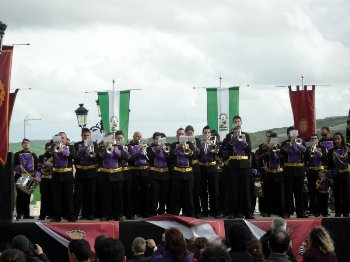 Izado Bandera 4