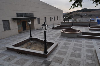 Adecuación y Mejoras entorno urbano Residencia Ancianos 2